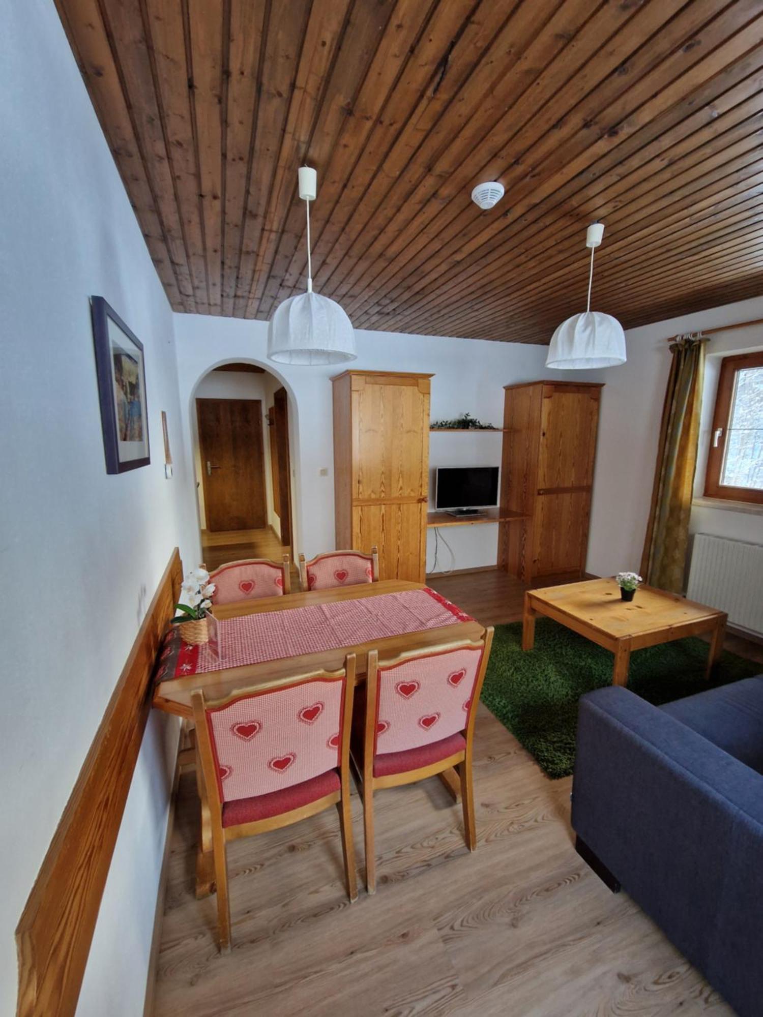 Garni Baerenwirt Bed and Breakfast Leutasch Exteriör bild