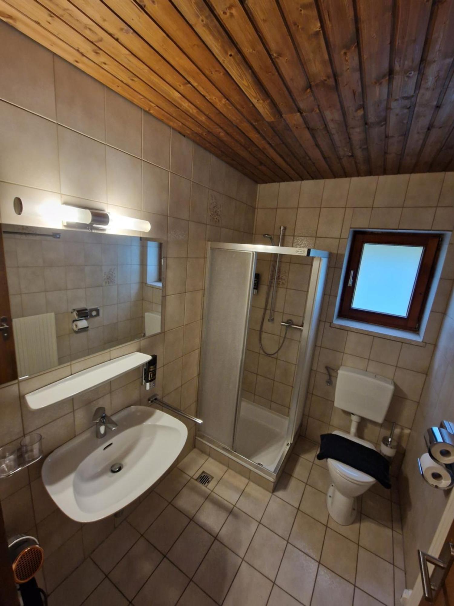 Garni Baerenwirt Bed and Breakfast Leutasch Exteriör bild